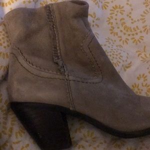 Sam Eldeman Taupe Booties